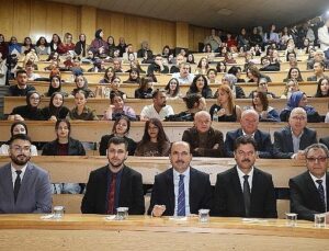 Başkan Altay SÜ Edebiyat Fakültesi Öğrencileriyle Buluştu
