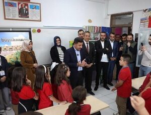 Başkan Arı’dan Sınıf Başkanı Eymen Ekinci’ye Ziyaret