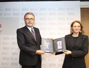 Becerikli Ünal: Gerçeklik yoksa mana da yoktur
