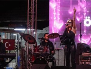 Bergamalılar “Cumhuriyet Her Yerde” etkinliğinde buluştu