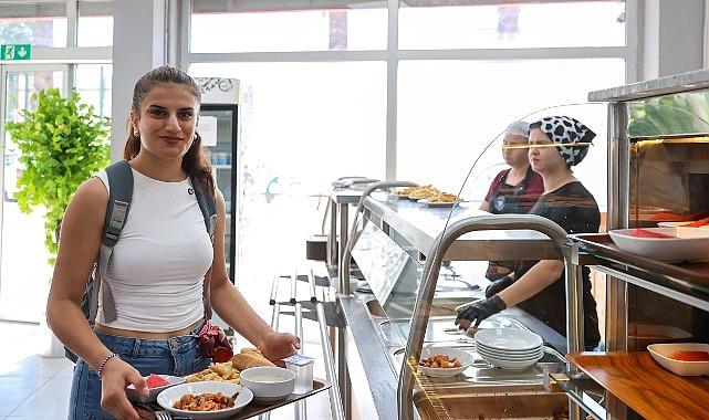 Buca Belediyesi’nden öğrenci bütçesine takviye