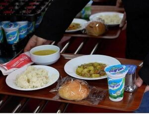 Burhaniye Belediyesi Kent Lokantası’nda dayanışma var