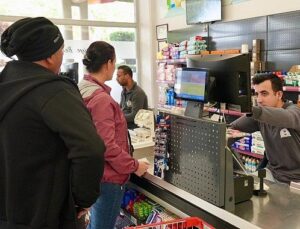 Burhaniye Belediyesi’nden Halka Hizmet: Halk Market