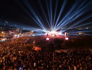 Bursa’da Muhteşem Cumhuriyet Coşkusu