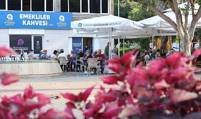 Büyükşehir Belediyesi emeklileri de unutmuyor