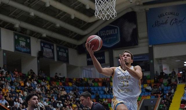 Büyükşehir Belediyespor Basketbol ve Voleybolda Hezimet Yüzü Görmüyor