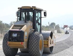 Büyükşehir Turgutlu’da 10 Kilometrelik Sathi Kaplama Çalışmasını Tamamladı
