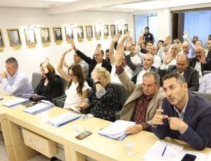 Çeşme Belediye Meclisi Ekim Ayı Toplantısında kıymetli kararlar alındı