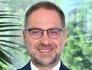 Dalmaçyalı’dan “12 Milyar Dolarlık” Çağrı: “Enerji Tasarrufu, Binalardan Başlar”