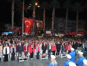 Dikili’de Cumhuriyet Bayramı Coşkusu