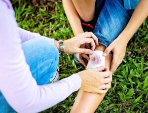 Dr. Evre Yılmaz: “Bilimsel Olmayan Birinci Yardım Uygulamaları, Hayati Risk Taşıyor”