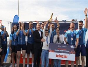 Dragon Tekne Yarışları nefes kesti