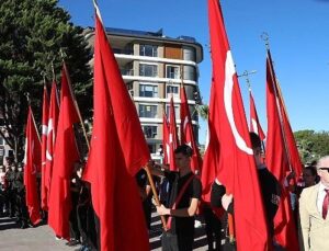 Edremit’te Cumhuriyet’in 102. Yılı Coşkuyla Kutlandı