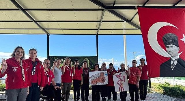 Efes Selçuk’un manisiz çocukları izcilikle tanıştı