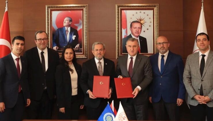 Gençlik ve Spor Bakanlığı İle Ankara Üniversitesi Geliştirme Vakfı Okulları Arasında İşbirliği Protokolü