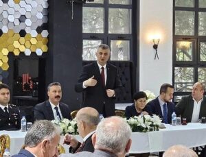 Gölcük’te Muhtarlar Günü Merasimle Kutlandı