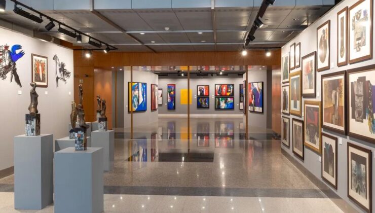 “Hayati Misman Retrospektif” Sergisi İş Sanat Kibele Sanat Galerisi’nde Açıldı