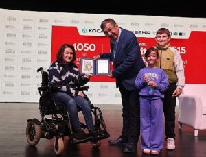 İnanç, Kitap Fuarı’nda “Can Veren Pervaneleri” anlattı