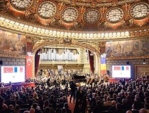 İstanbul Devlet Senfoni Orkestrası Cumhuriyet’in 102. yıl coşkusunu Romanya’da yaşattı