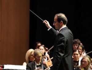 İstanbul Devlet Senfoni Orkestrası DenizBank Konserleri’nde Cumhuriyet Coşkusu Yaşandı