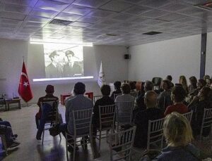 Karşıyaka’da ‘Attilâ İlhan Vefa Yılı’na manalı kapanış