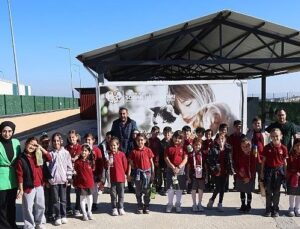 Kartepeli Minikler Hayvan Dostlarını Unutmadı