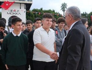 Kemer’de Cumhuriyet Bayramı kutlamaları resmi merasimle başladı