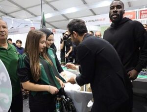 Kitap Fuarı’nda Kocaelispor dolu bir gün