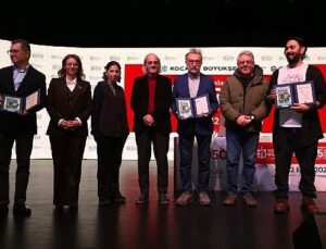 Kitap Fuarı’nda “Şehrengiz” kitabı tanıtıldı