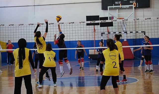 Konya Büyükşehir’in 28 İlçedeki Kış Spor Okulları’nda Kayıt Heyecanı Başladı