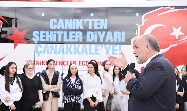 Lider İbrahim Sandıkçı: “Öğrencilerimizin tamamına burs dayanağı sağlıyoruz”
