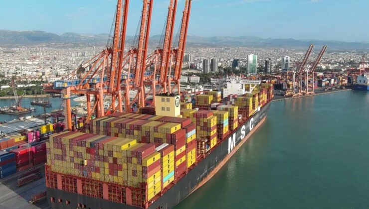 Mersin Uluslararası Limanı, Yeni Tamamlanan EMH2 Terminalinde İlk 400 Metrelik Mega Gemiyi Karşıladı