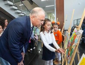 Minik ressamlardan manalı bildiri: Suyumuzu koruyalım