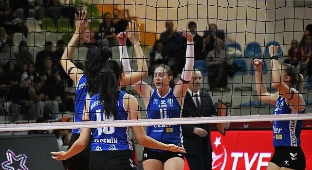 Nilüfer Belediyespor Aras Spor’u 3-2 mağlup etti