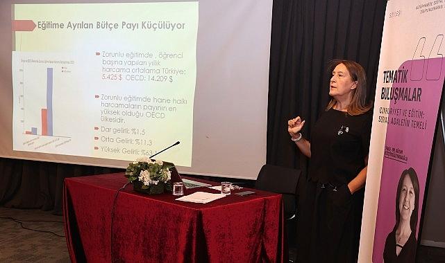 Nilüfer’de Cumhuriyet ve eğitim vizyonu konuşuldu