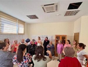 Örnekköy Bayan Dayanışma Merkezi’nde yabancı lisan kursları başladı