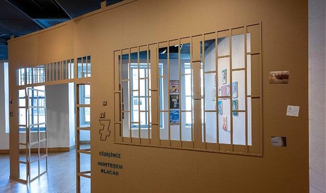 Ortaokul ve lise öğrencilerine yönelik Salt Yorumlama aktiflikleri, “90’lardan Beri Halı’dayız” kapsamındaki stant cinsleriyle devam ediyor.