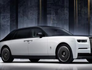 Rolls-Royce’dan 100 Yıllık Efsanesine Özel Koleksiyon 