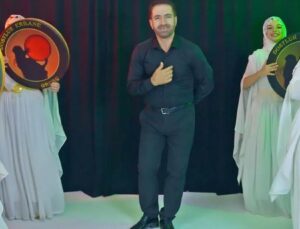 Samet Akdağ Halay ile Geldi