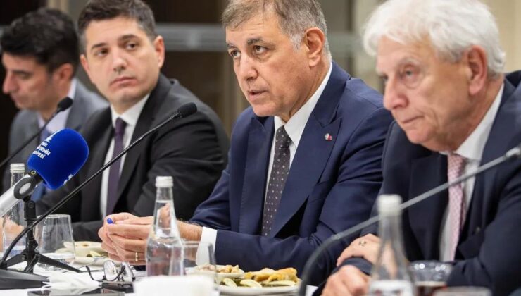 Su Krizi Masaya Yatırıldı