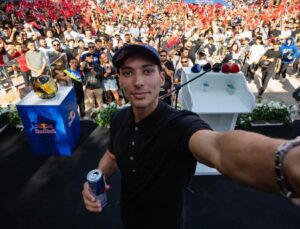 Toprak Razgatlıoğlu, Memleketi Alanya’da Coşkuyla Karşılandı