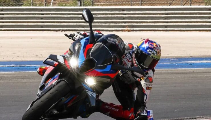 Toprak Razgatlıoğlu Üçüncü Kez Dünya Superbike Şampiyonu Oldu
