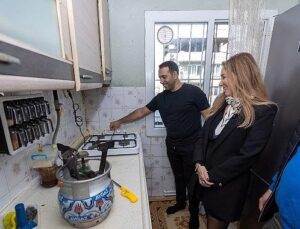 Ulubatlı’da birinci doğal gaz ateşi yandı