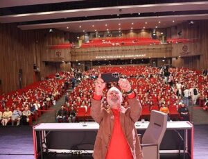Yenişehirlioğlu: İnsanın ihyası için bilgi koşul