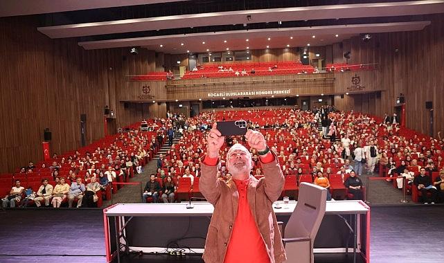 Yenişehirlioğlu: İnsanın ihyası için bilgi koşul