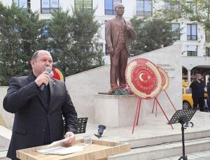 10 Kasım’da Menderes’e Atatürk İmzası