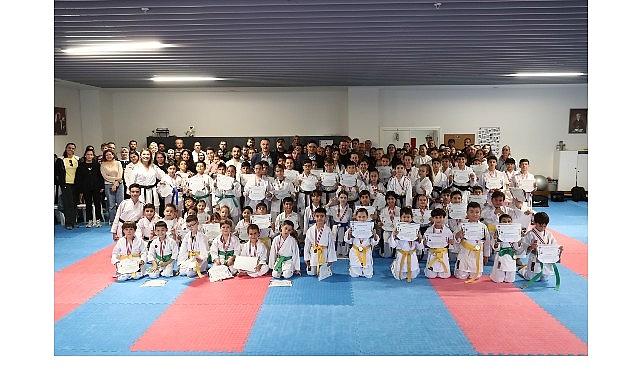 Aliağa Belediyesi Karate Kursunda 75 Sportmen Yeni Nesline Kavuştu