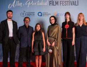 Altın Portakal’ın Galibi “Tavşan İmparatorluğu” 