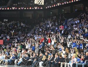 Anadolu Efes – Bayern Münih Müsabakası Antalya’da!