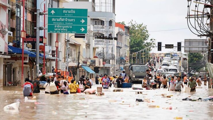 Authorities say more than 80 people were killed in ‘unprecedented’ floods in southern Thailand